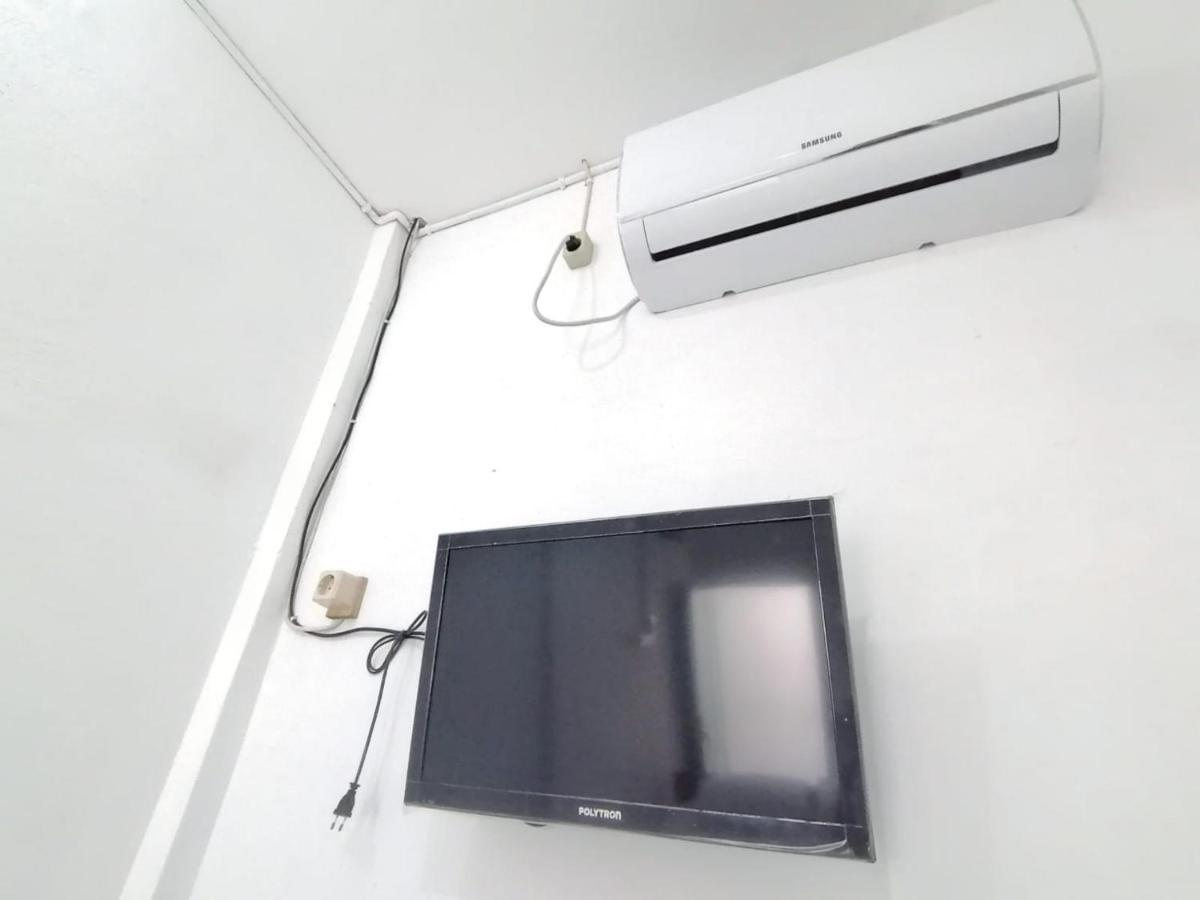 Reddoorz Syariah @ Ndalem Kembang Sore Джокьякарта Экстерьер фото